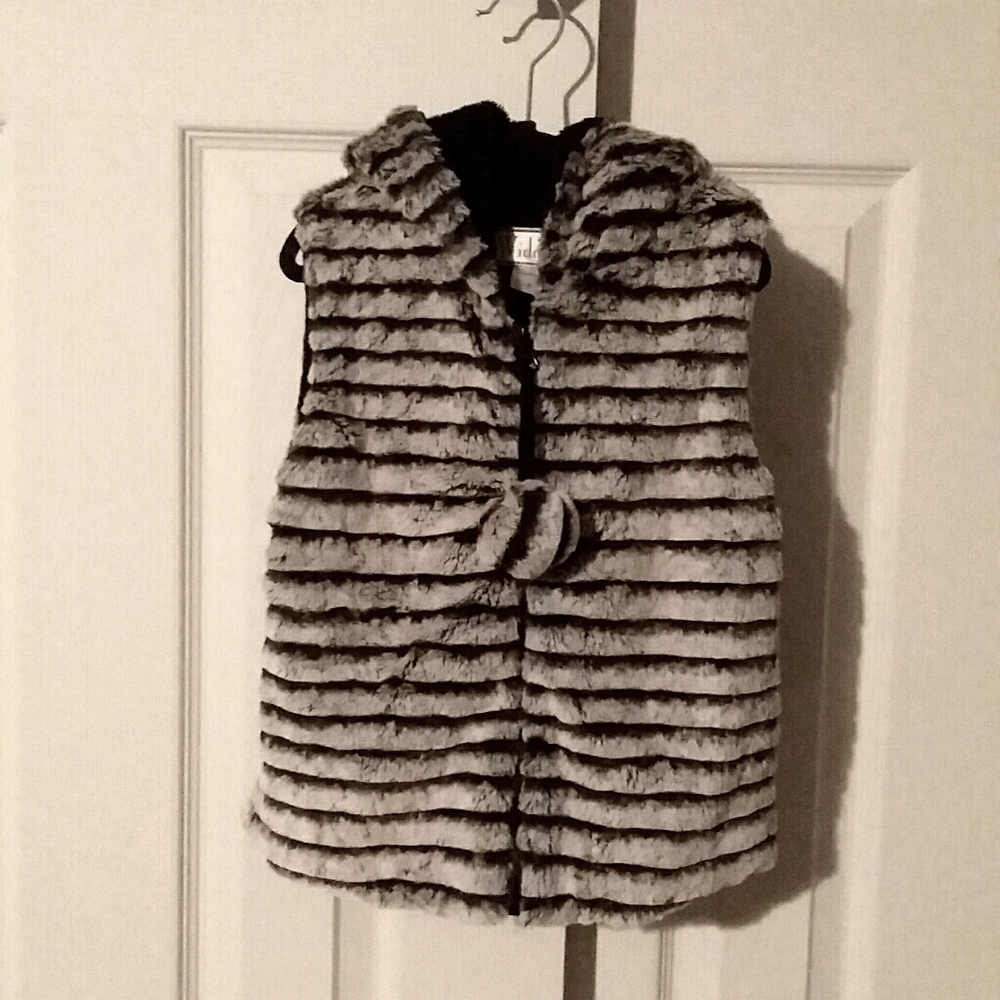 Widgeon Girls Faux Fur Vest With Hood